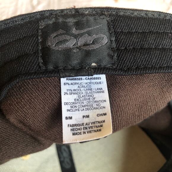 Y2K Nike Six Point Zero Skateboarding Hat S/M FlexFit Embroidered Patch Two Tone - Picture 9 of 11